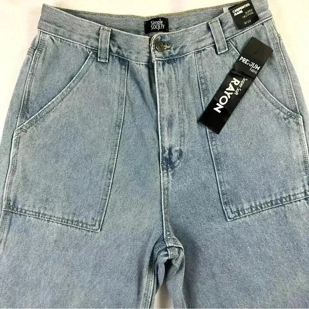 NWT Simple Society Highrise Light Wash Rayon Ankle Carpenter Jeans Size 9/29 - Picture 4 of 16